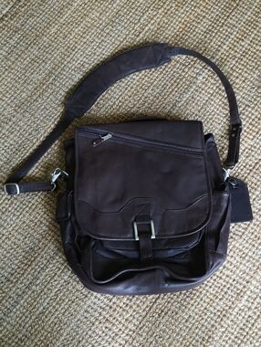 Canyon Outback large leather backpack/computer bag